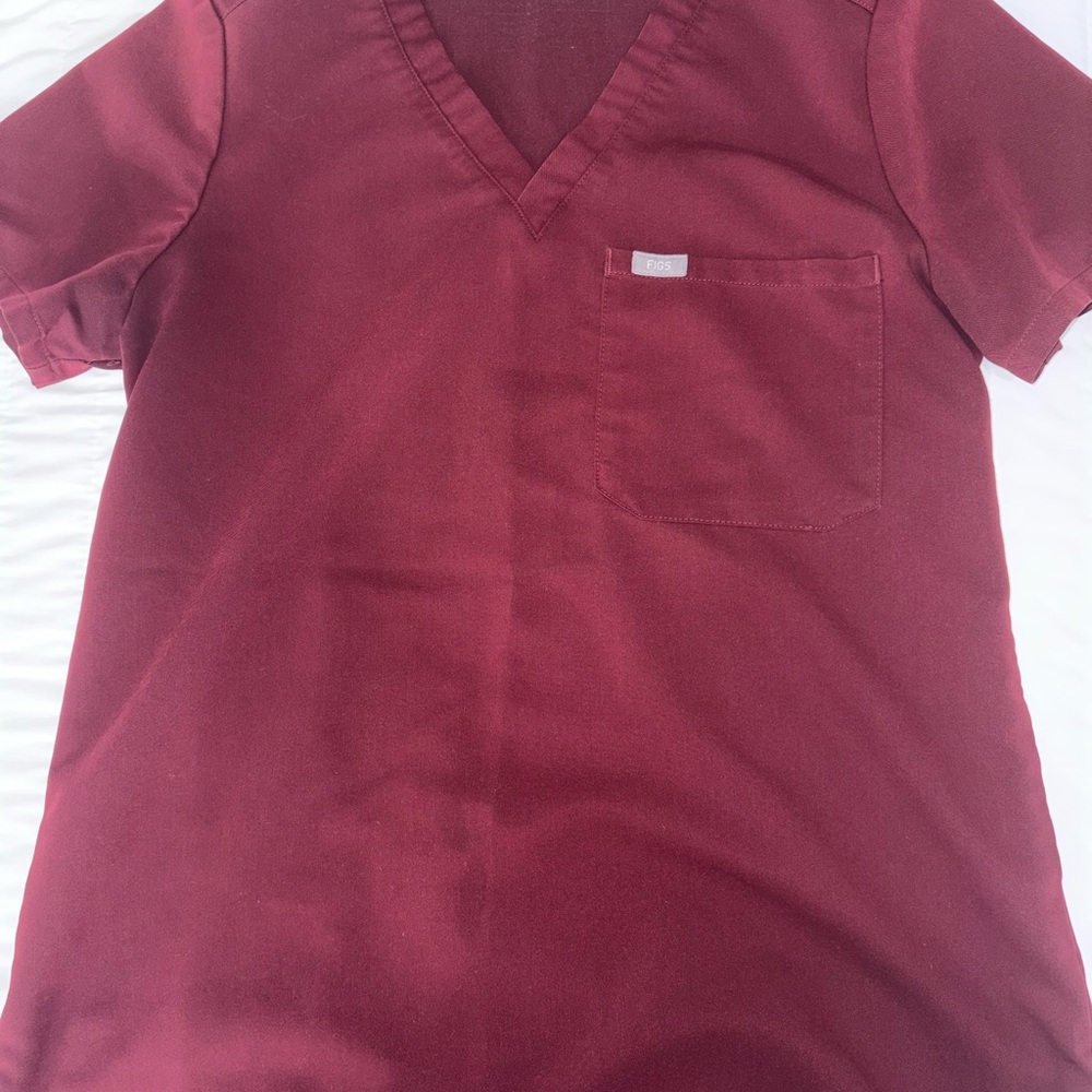 Figs V-Neck Scrub set in Burgundy Wine